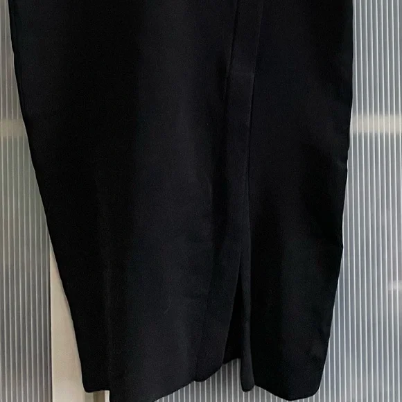 NWOT Aritzia Babaton Body-con Elegant Black Sleeveless Dress Size XXS - Picture 7 of 13
